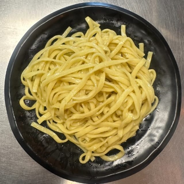RAMEN - THICK NOODLES.